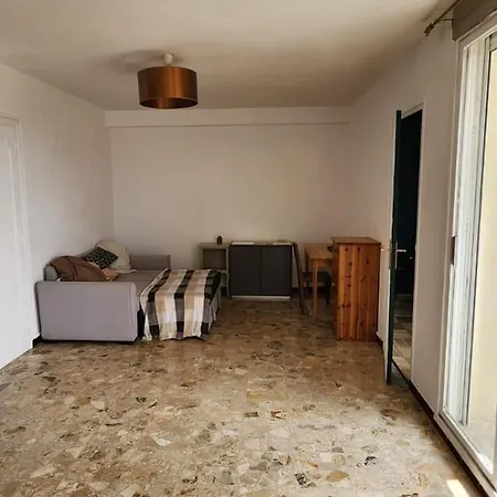 Appart Theatre De Champagne 아파트